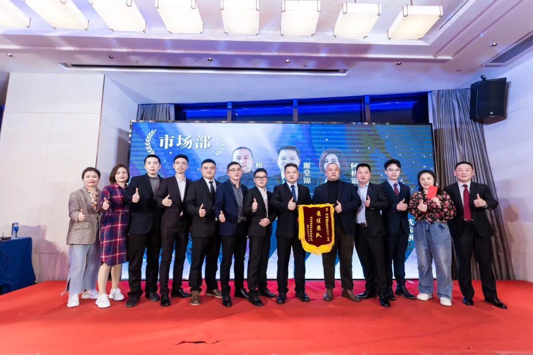 “共濟(jì)十載，贏創(chuàng)未來(lái)” 英諾科技十周年暨2022迎新晚宴圓滿舉行！